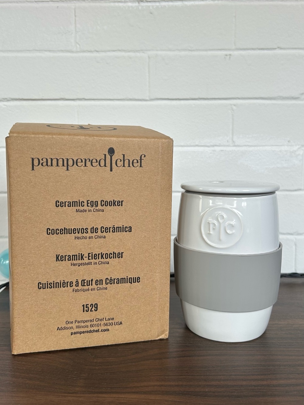 Pampered Chef Ceramic Egg Cooker